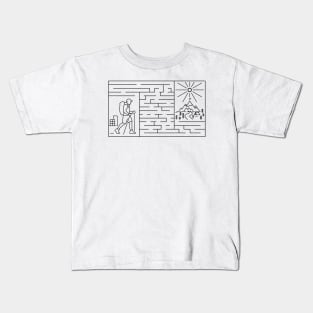 A maze between adventure Kids T-Shirt